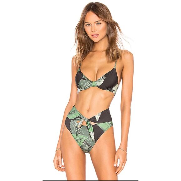 Beach Riot Other - Beach Riot  REVOLVE Camilla Bikini  Set in Black Palm ~ Top S~ Bottom M